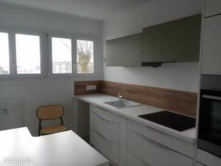 a louer appartement 70 m² saumur