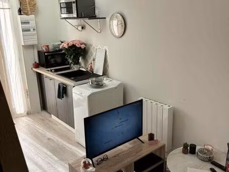 studio avec terrasse proche du canal saint domineuc