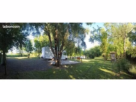 terrain de loisirs a l'année la ronde 17170