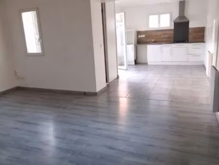 appartement t3 +bureau + jardin