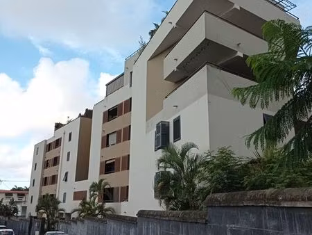 location appartement meublé 1 pièce 24m2 + 16m2 de terrasse résidence macadamia