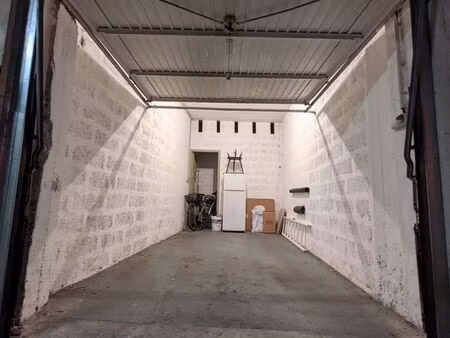 loue garage avec cave et electricite bd cessole