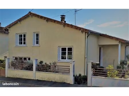 maison f3 individuelle  2 chambres