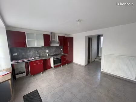 maison à louer saint-georges-montcocq