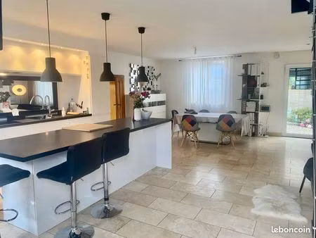 maison 4 chambres  garage et jardin