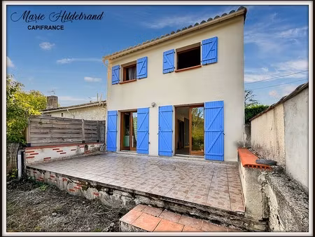 maison de village avec jardin de 467m²