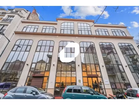 a vendre ou a louer  e.r.p. envisageable