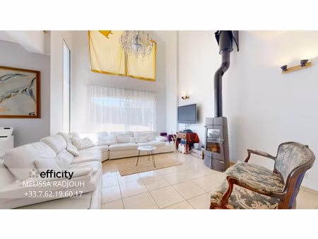 maison 6 pièces - 155 m²