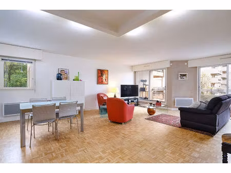 location appartement 5 pièces 133 m² à lyon 4 (69004)