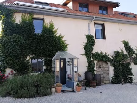 maison vigneronne entièrement rénovée à thise