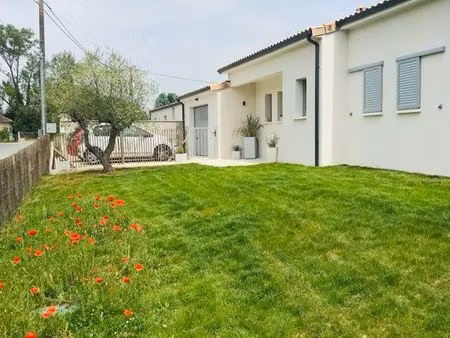 maison contemporaine - 130m2 - 4 chambres - piscine - jardin - garage