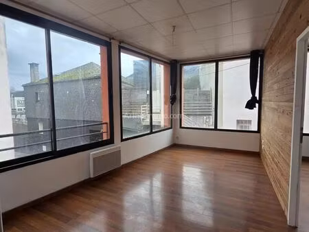 vente appartement 2 pièces 53 m2 à lourdes