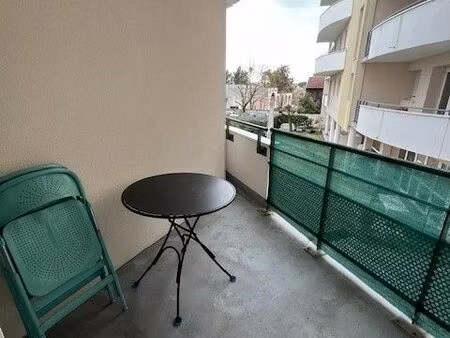 appartement t2 47 m2 dans une résidence sénior