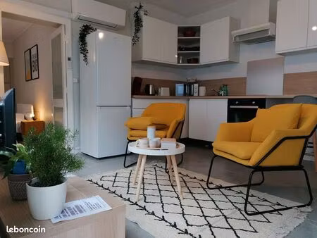 ? appartement cosy 45m² – hyper-centre montélimar – terrasse – proche gare & médiathèque