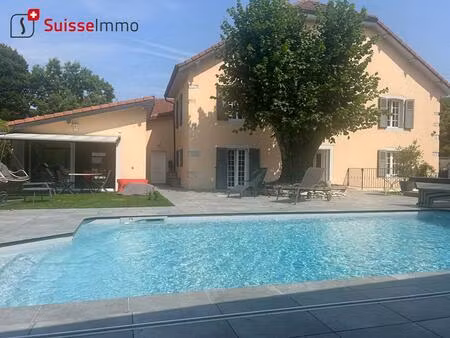 vente maison 10 pièces 295 m² valentigney (25700)