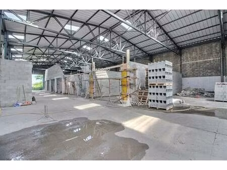84100 orange - murs de bureaux 140 m²