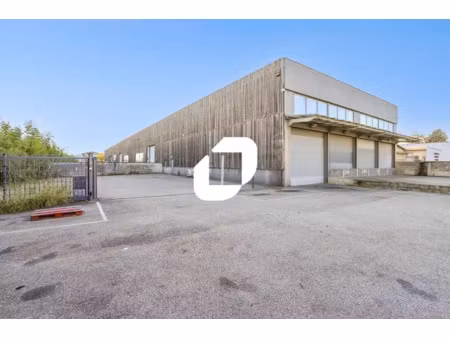 entrepôt | local de stockage | bureaux | accès routiers directs - saint-priest