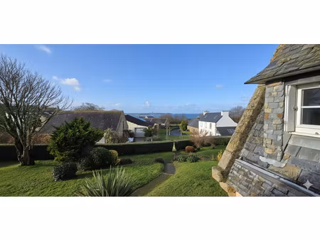 maison plonevez porezay 8 pièce(s) 178.61 m2