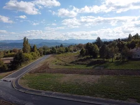 terrain constructible viabilisé à vendre