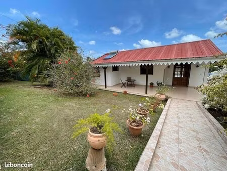 jolie haut de villa en rez de jardin