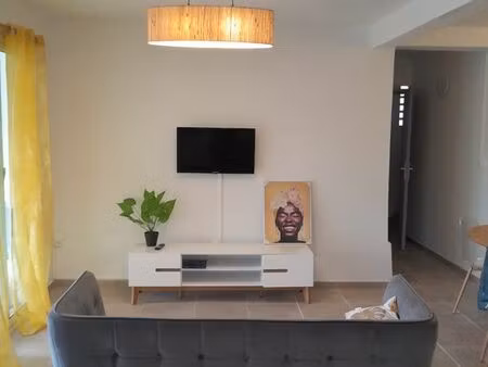 f3 meublé tout confort – 2 chbres  2 sdb  grande terrasse