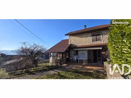 propriété 7 pièces 131 m²