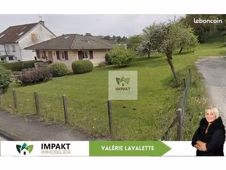 terrain 784 m² étupes
