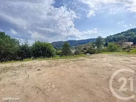 terrain 640 m² saint nabord