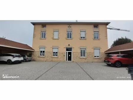appartement 3 pièces 74 m²