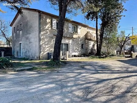 immeuble 188 m² saint-hilaire-de-brethmas