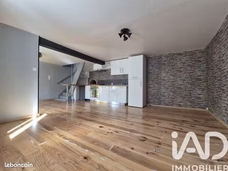 maison 2 pièces 56 m²