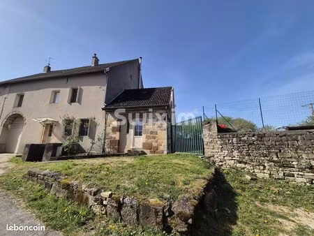 maison 5 pièces 135 m²