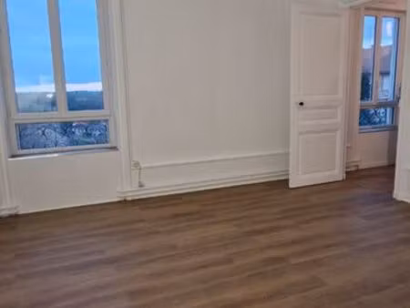 appartement t3 de 70m2 montagny loire