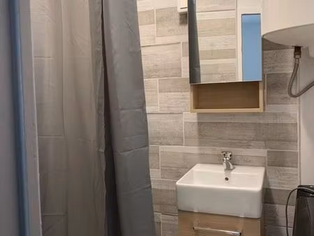 t2 plein centre ville lumineux