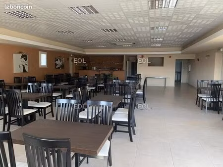 local restaurant 491 m²