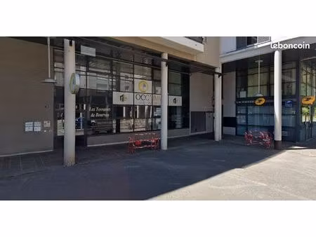 local professionnel 120m² - bourran