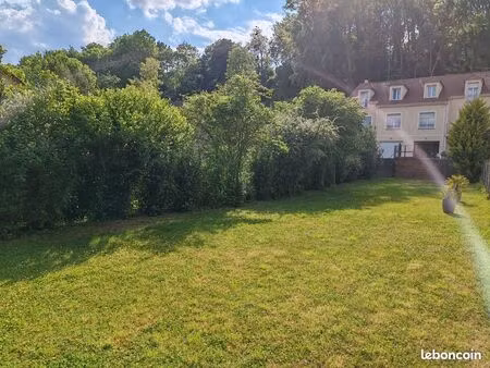 terrain constructible 352 m² bord de seine