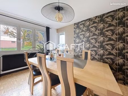 appartement 5 pièces 85 m²