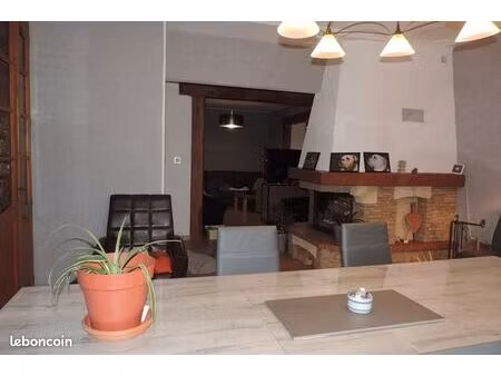 maison 6 pièces 195 m²