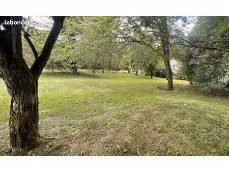 terrain 645 m² boussy saint antoine