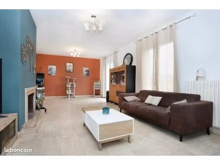 maison 7 pièces 172 m²