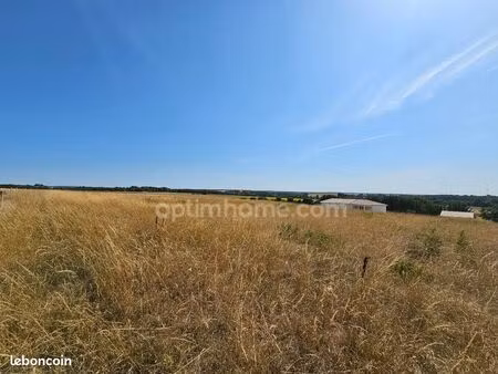 terrain 4 857 m² aunac