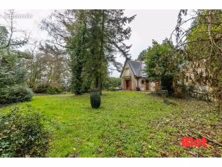 maison 8 pièces 168 m²