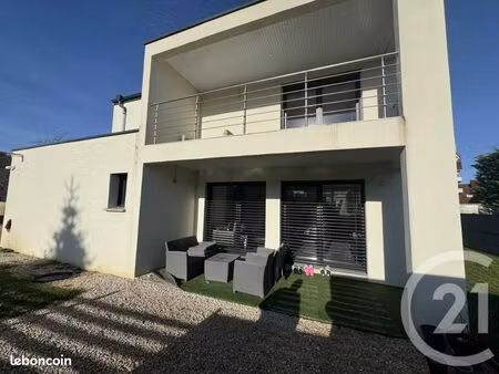 maison 5 pièces 133 m²