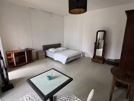 studio 1 pièce 34 m²