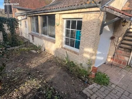 maison à la campagne