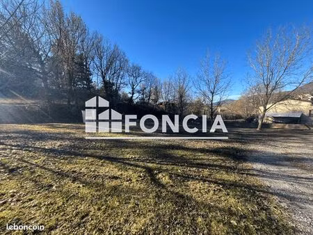 terrain constructible