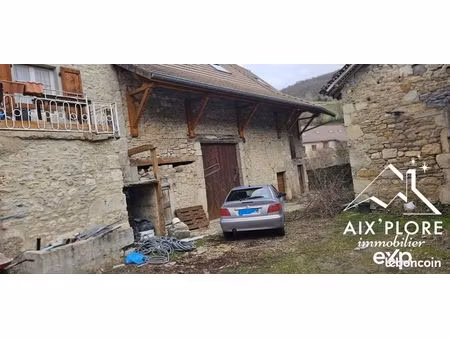 maison 2 pièces 115 m²