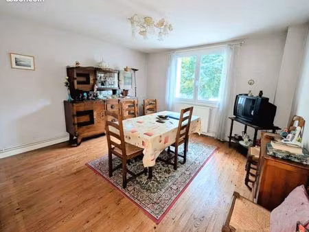 appartement 4 pièces 70 m²