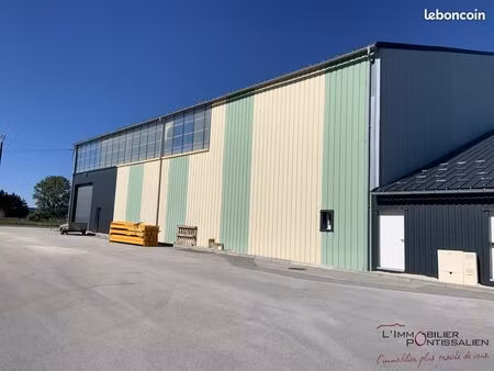 local 800 m² vuillecin